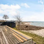 Seaside Panorama Retreat - By Traum Semesterbostad Sønder Bjert
