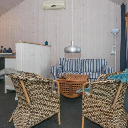 Hébergement de vacances One-bedroom In Bjert 1